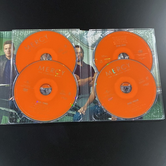 Mercy - The Complete Series - Picture 4 of 7